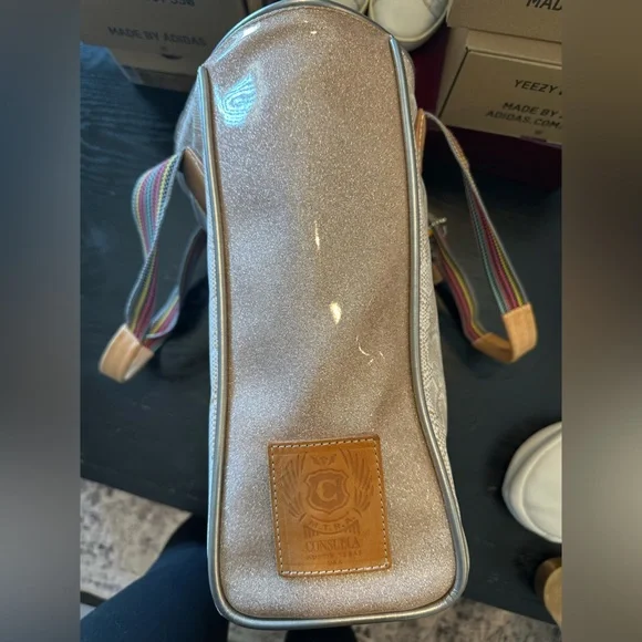 Authentic Consuela Classic Tote - Picture 12 of 16